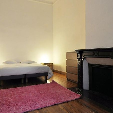 Amiraute Royale Apartment Bayonne Room photo